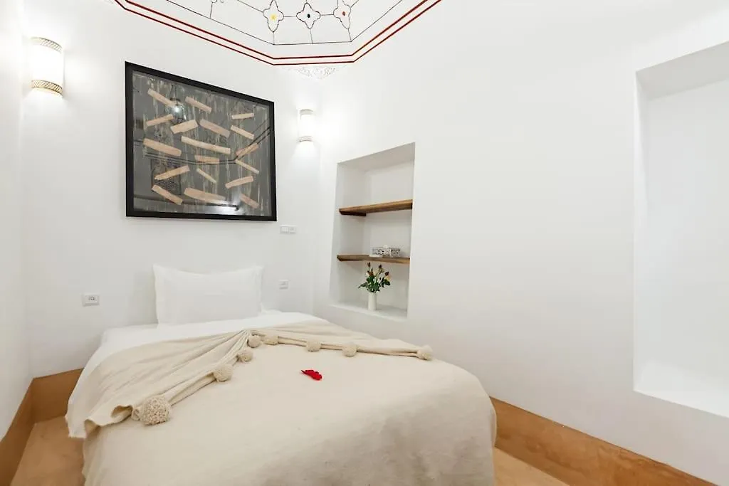 Riad Petit Pouce 40M2 In Der Medina Mit Terrasse Marrakesh 0*,  Morocco